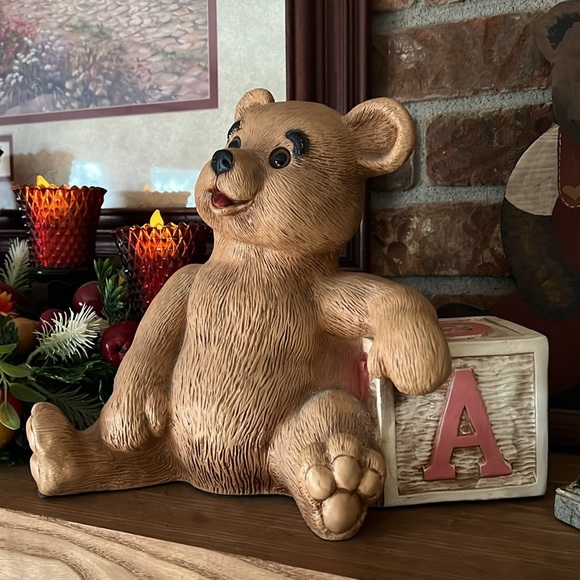 Rare Vintage 1989 Homco Large Heavy Bear and ABC Block
Statue Collector - Picture 7 of 10